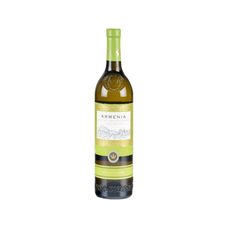 White semi-sweet wine Armenia 0.75l