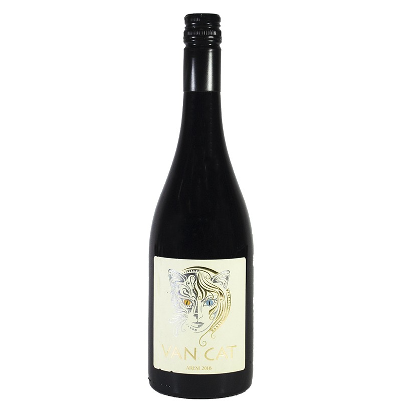 White dry wine Vana Cat 0,75l